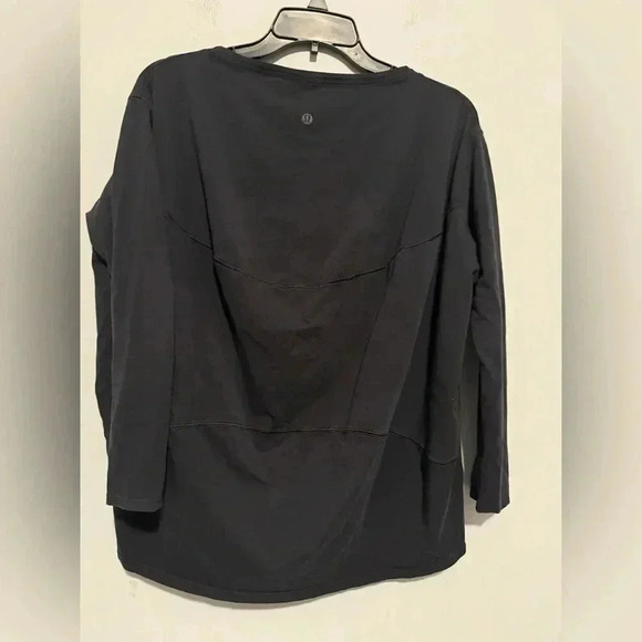 Lululemon Shirt Womens Black 3/4 Sleeve Boat Neck Yoga Relaxed -pit to pit-24'' - Picture 2 of 2